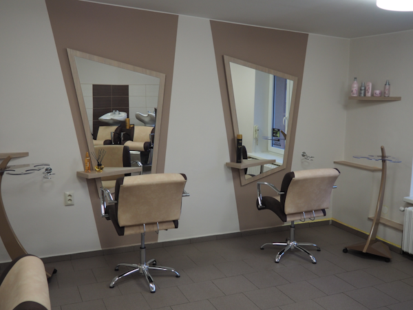 Dámské, pánské a dětské kadeřnické služby TRINITY